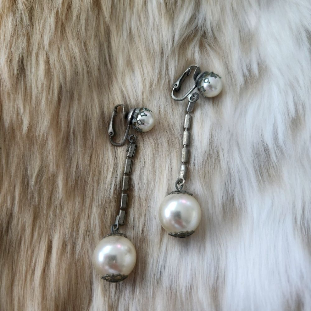 Park Lane Vintage Pearl Clip-on‎ Dangle Earrings Silver